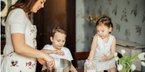 Pat the Bakers Essential Kitchen Hygiene tips for Families